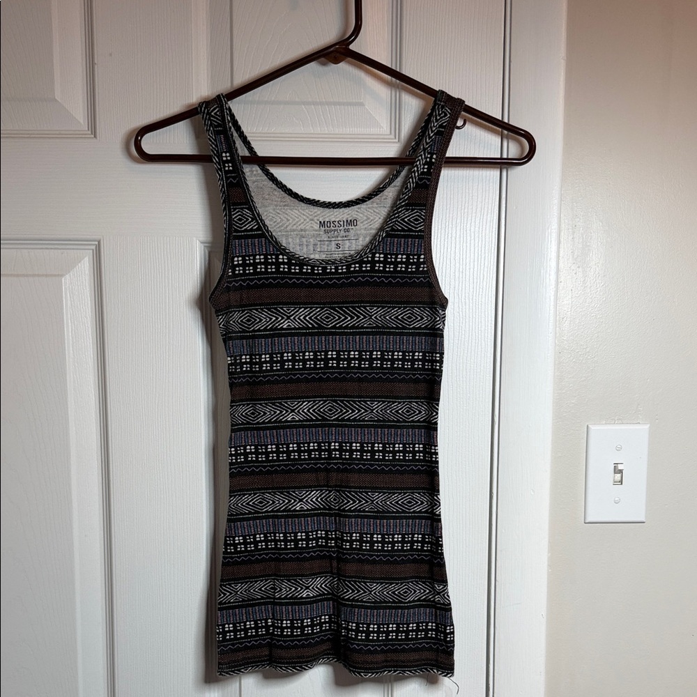 Mossimo Supply Co. Black and White Patterned Tank Top